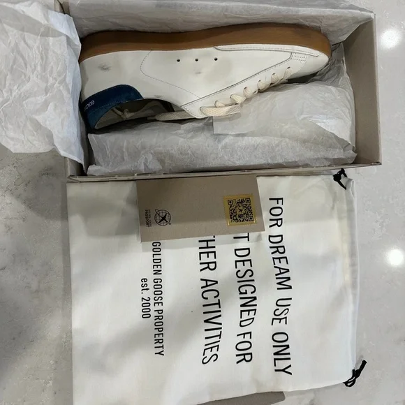 Golden Goose White and Blue Men's Shoes - Picture 8 of 8